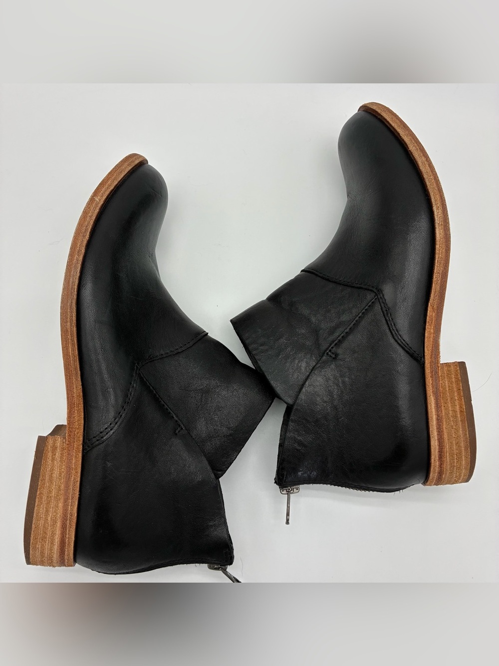 Kork-Ease Black Leather Back Zip Ankle Boots Size 7
